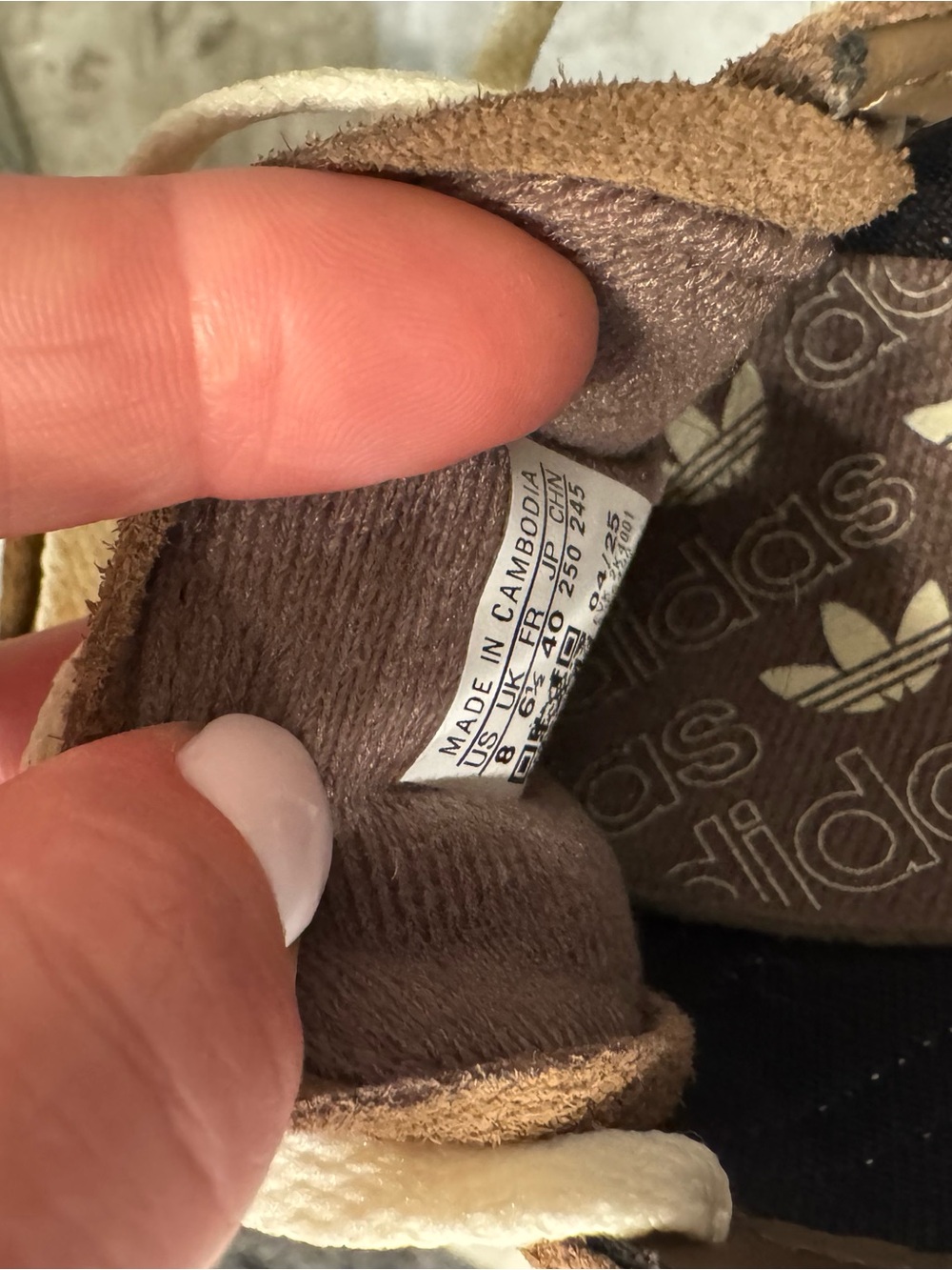 Adidas Brown Samba Casual Sneakers with Cream Stripes - Picture 3 of 3